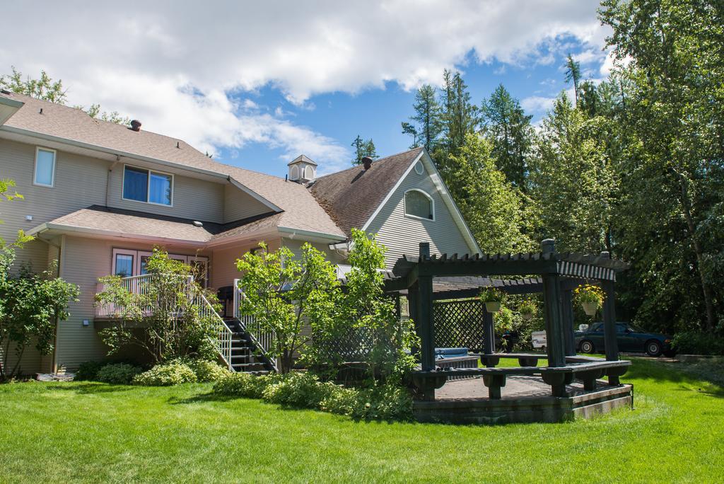 Silver Star Bed And Breakfast Вeрнoн Екстериор снимка